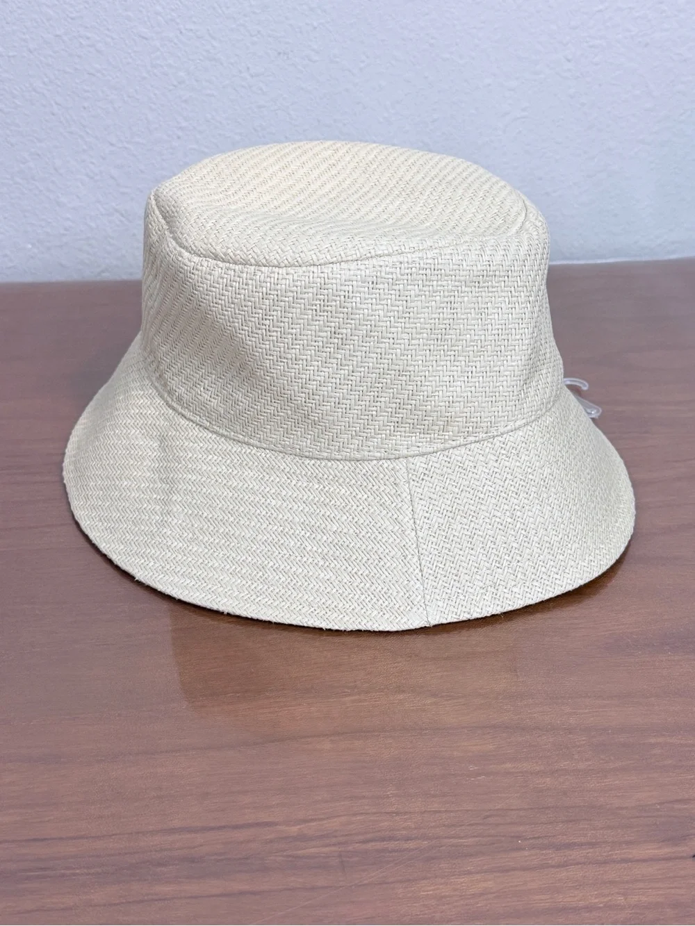 Vince Camuto Cream Straw Bucket Hat with Pineapple Accent OS NWT *Inside Spot
